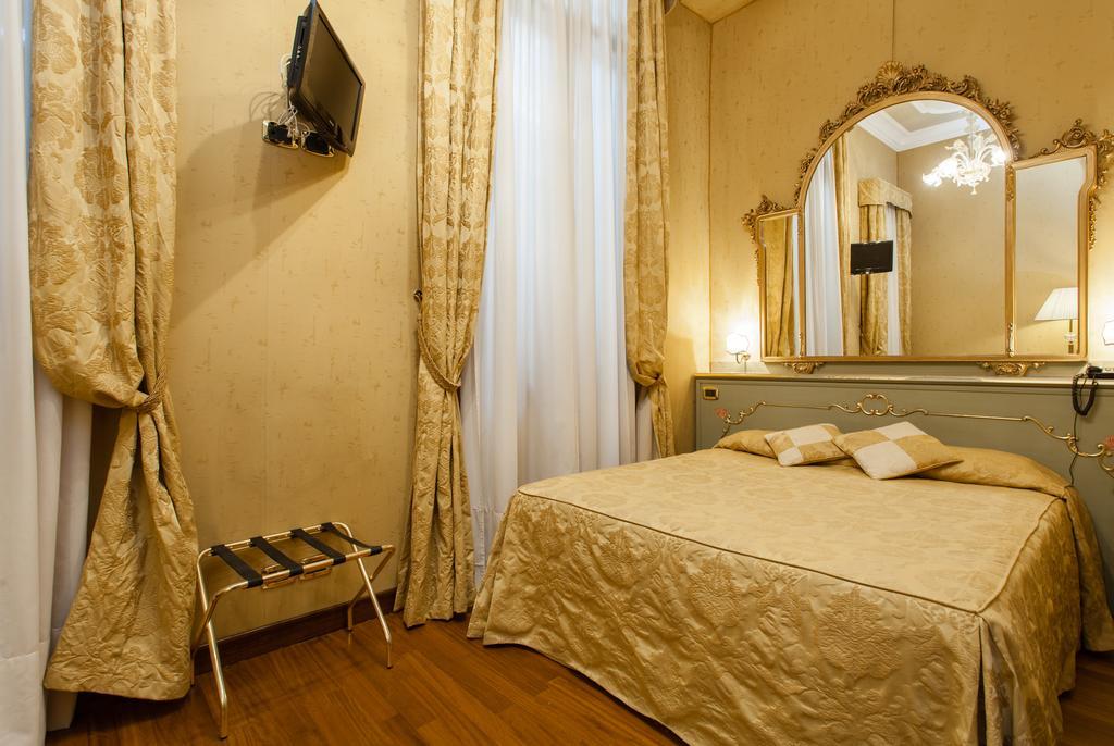Hotel Al Ponte Mocenigo Венеція Екстер'єр фото